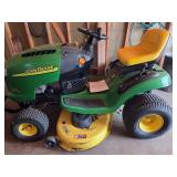 John Deere L111