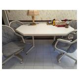 table and 4 chairs