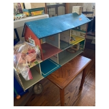 Metal dollhouse