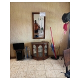 entry curio/mirror