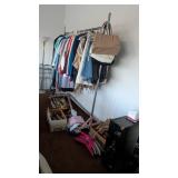 Vintage Ladies Clothing & Handbags