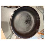 Cast Iron Skillet with lid