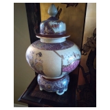 Satsuma-style lidded ginger jar