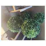 Faux topiaries 