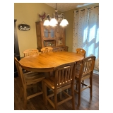 Solid Oak Dinning Table 