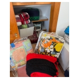 Vintage comforter & Throw blankets