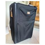 New Tumi Internatianal Luggage $450  