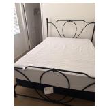 Full size bed and frame. Good condition 