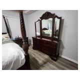 JEFFERSON TRI-FOLD MIRROR