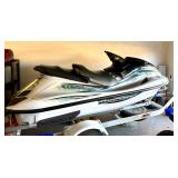 2001 Yamaha WaveRunner XL800 and Carson Trailer 