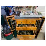 2025 Cranford, NJ Sale: Toys, Comic Books, Antiques, Artwork and so Much more