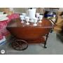 ANTIQUE & COLLECTIBLE AUCTION