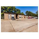 Pepper Tree Property 9