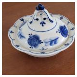 Vintage Gzhel Hand Painted Covered Porcelain Bowl Blue & White Candy Trinket Dish