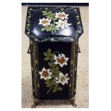 1222	ANTIQUE TIN KINDLING BOX WITH HAND PAINTED FLOWERS AND VINES, APPROXIMATELY 13 IN X 10 IN X 23 