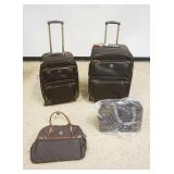 1147	CHAPS 4 PIECE LUGGAGE SET