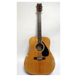1148	YAMAHA ACOUSTIC GUITAR FG - 332 - 1