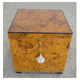 1177	BURL WOOD CUBED LIFT TOP STORAGE BOX WITH LOCK AND KEY, APPROXIMATELY 18 IN X 18 IN X 18 IN