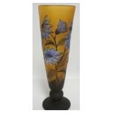 1006	CONTEMPORARY CAMEO ART GLASS VASE, APPROXIMATELY 11 IN H
