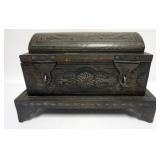 1048	MINIATURE DOME TOP CHEST FOR TOP OF DRESSER TO STORE KEEPSAKES, APPROXIMATELY 19 IN X 11 IN X 1