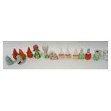 1163	ROYAL BAYREUTH SALT AND PEPPER SHAKERS INCLUDING HARLEQUIN CLOWN, TALLEST PIECE APPROXIMATELY 5