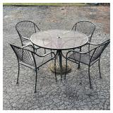 IRON PATIO SET | 6 piece iron patio set with four arm chairs, round table and umbrella stand. Arm Ch