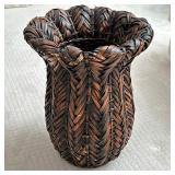 Large woven basket | Dimensions: h. 25.5 x dia. 19.5 in