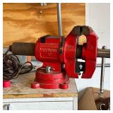 OLYMPIA 5 in. BENCH VISE | Dimensions: h. 11 x w. 5 x l. 19.5 in Contact All Country Estate Sales