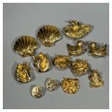 MIMI Di N GOLD TONE BELT BUCKLES & PENDANTS