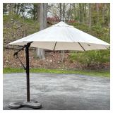 GALTECH CANTILEVER PATIO UMBRELLA WITH SUNBRELLA CANOPY | The Galtech cantilever umbrella features a