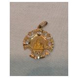 18k Gold Religious Pendant 