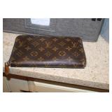 Designer Ware Linwood NJ Blue Moon Estate Sale!