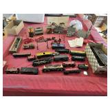 Group of HO scale model train components including a Scintilla Mark IV Dynapack twin rectifier R.R. 