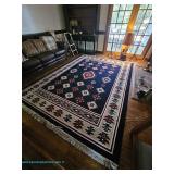 Crown Collection Beaulon olefin area rug, style 1044 R in Indigo 3163, with geometric patterns in re