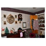 172-Family Room
