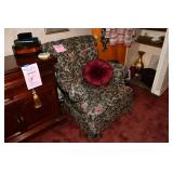 175-Family Room
