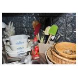 261-4 Kitchen (19)