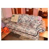 086-Living Room