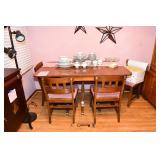 100-Dining Room