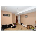 342-Bonus Room