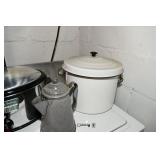 682-Basement