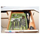 202-04 Kitchen (23)