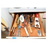 203-04 Kitchen (24)