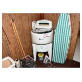 621-11 Utility Room  (13)