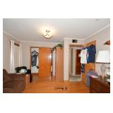 035-Family Room