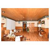 040-Family Room