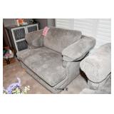 0186-Living Room
