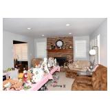 0437-Family Room