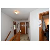 520-Hallway