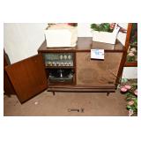 027-Some Highlights Naperville Estate Sale